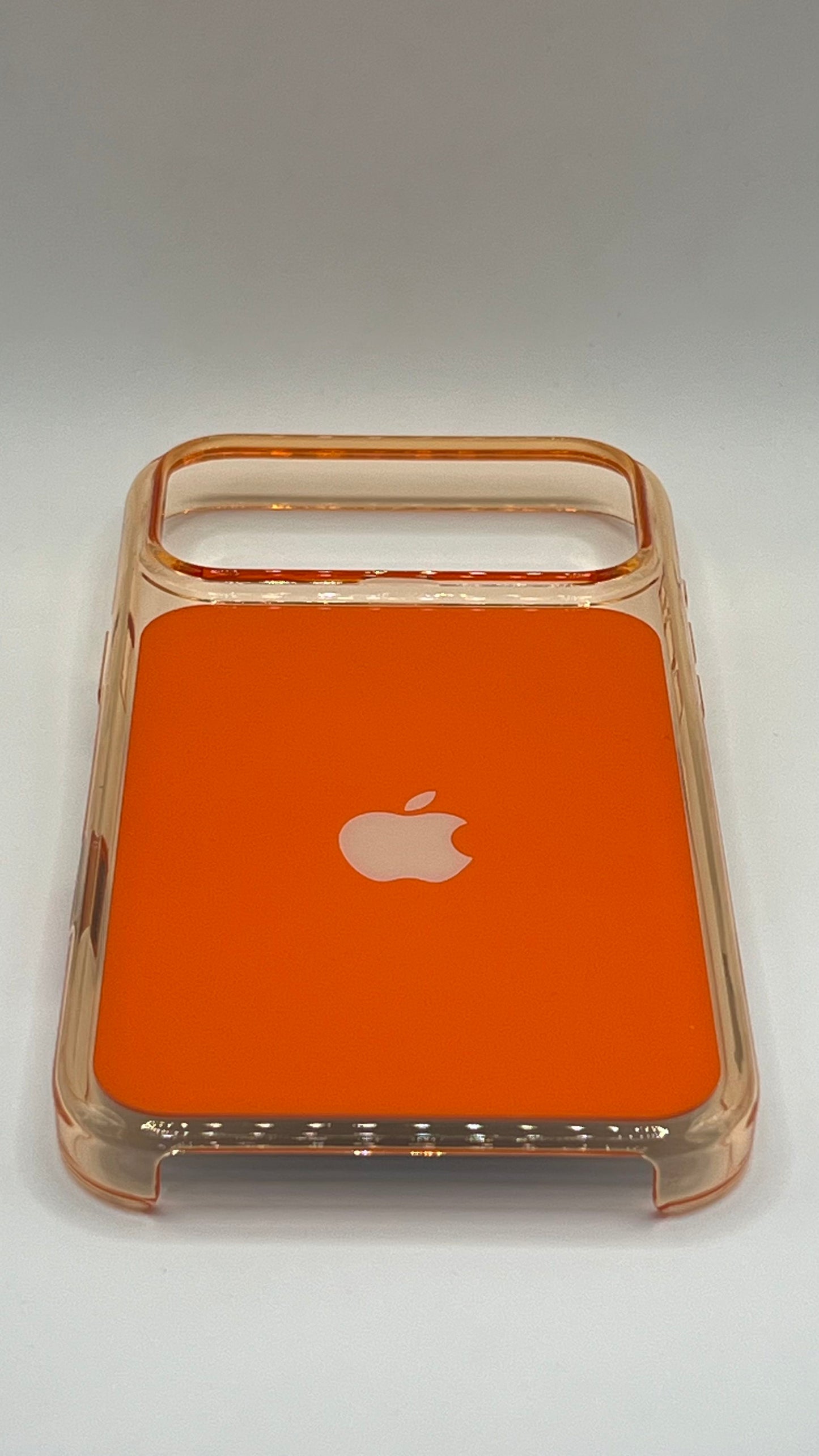 بوشيط أيفون 17برو ماكس شفاف أصلي يدعم الشحن اللاسلكي مع ظهور الرسالة(IPHONE 17 PRO MAX)