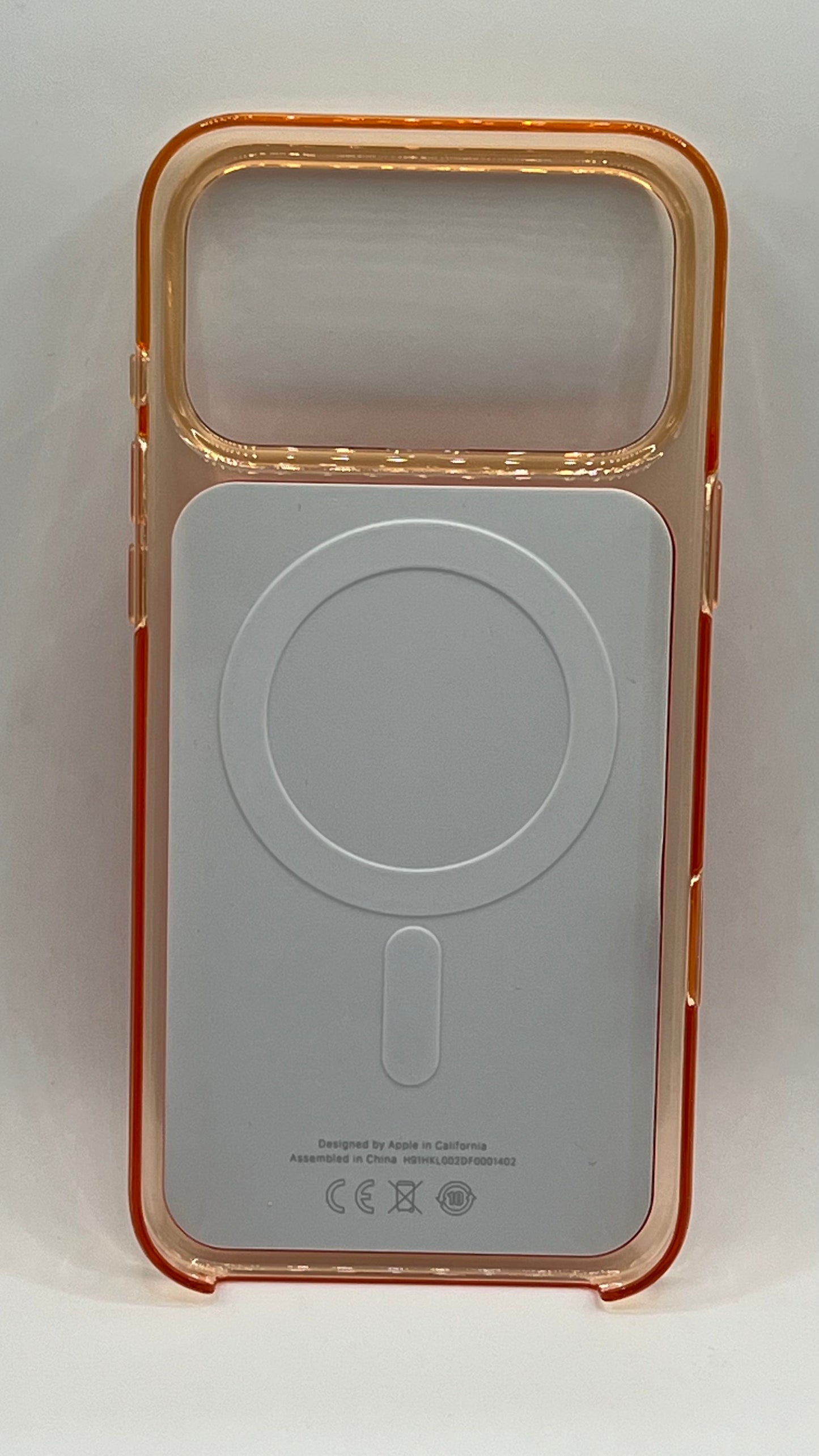 بوشيط أيفون 17برو ماكس شفاف أصلي يدعم الشحن اللاسلكي مع ظهور الرسالة(IPHONE 17 PRO MAX)