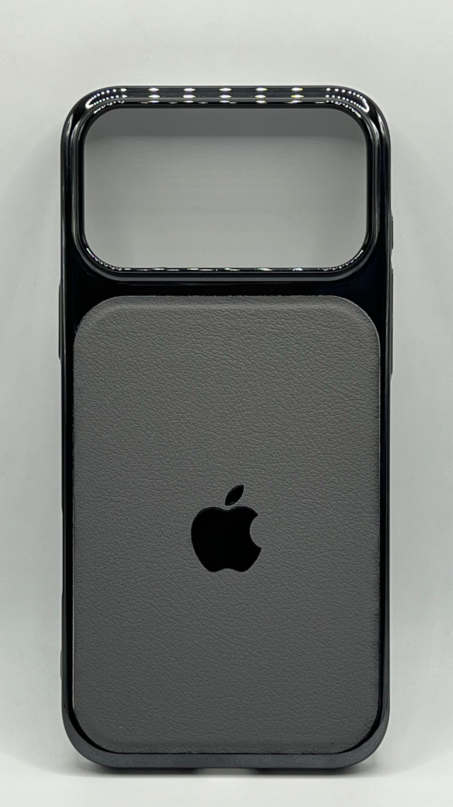 بوشيط آيفون بتصميم أنيق (IPHONE 17 PRO)