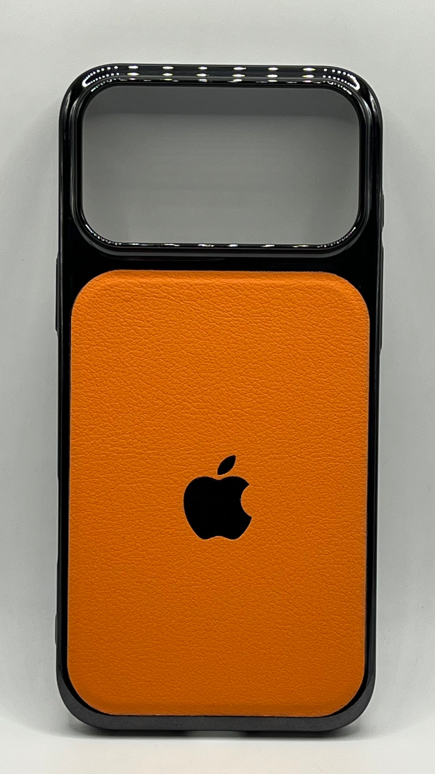 بوشيط آيفون بتصميم أنيق (IPHONE 17 PRO)