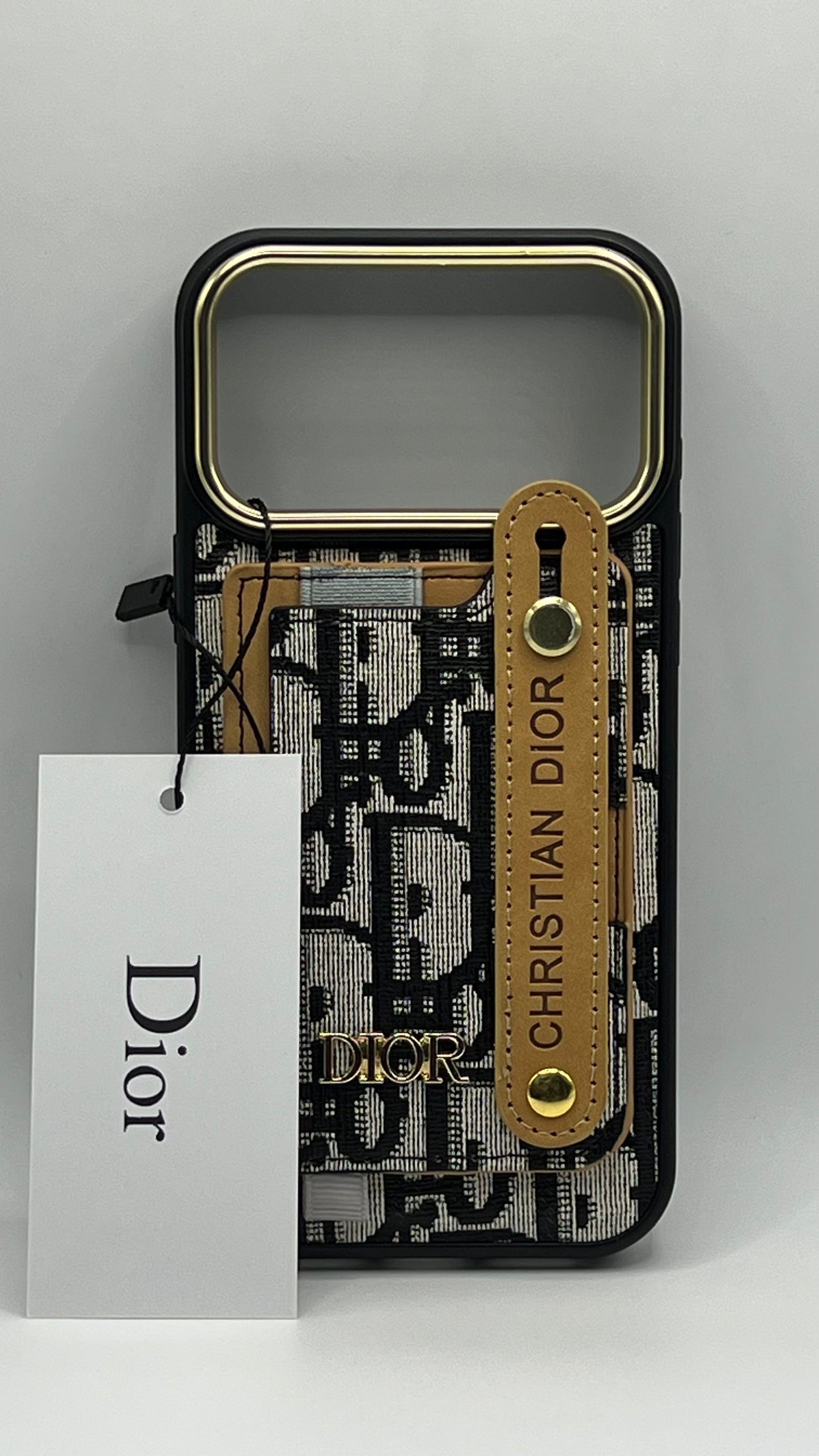 بوشيط فاخر مع حامل مغناطيسي ومحفظة بطاقات(IPHONE 17 PRO)