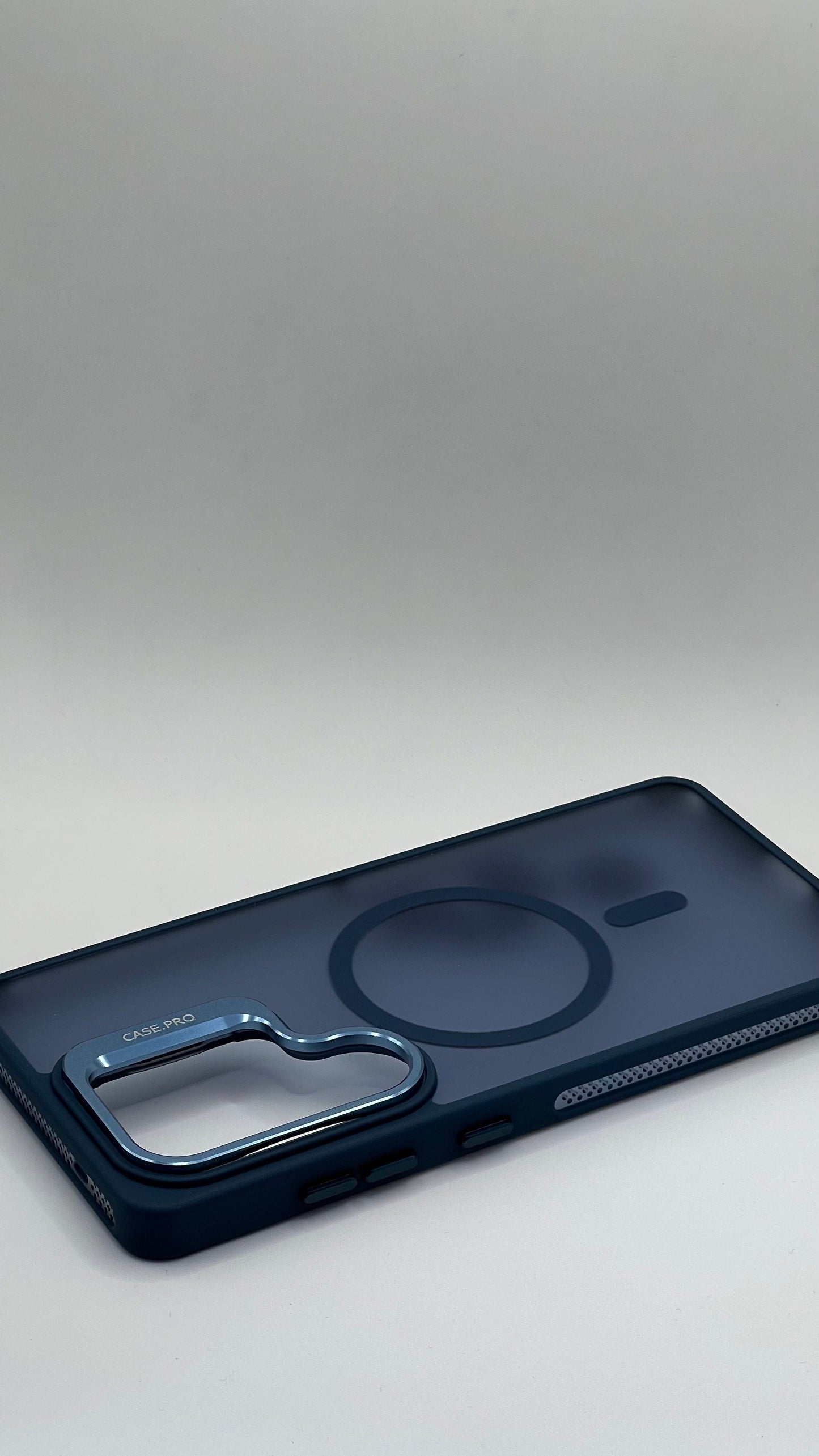 بوشيط مغناطيسي وحماية كاملة للكاميرا(SAMSUNG S25 ULTRA)