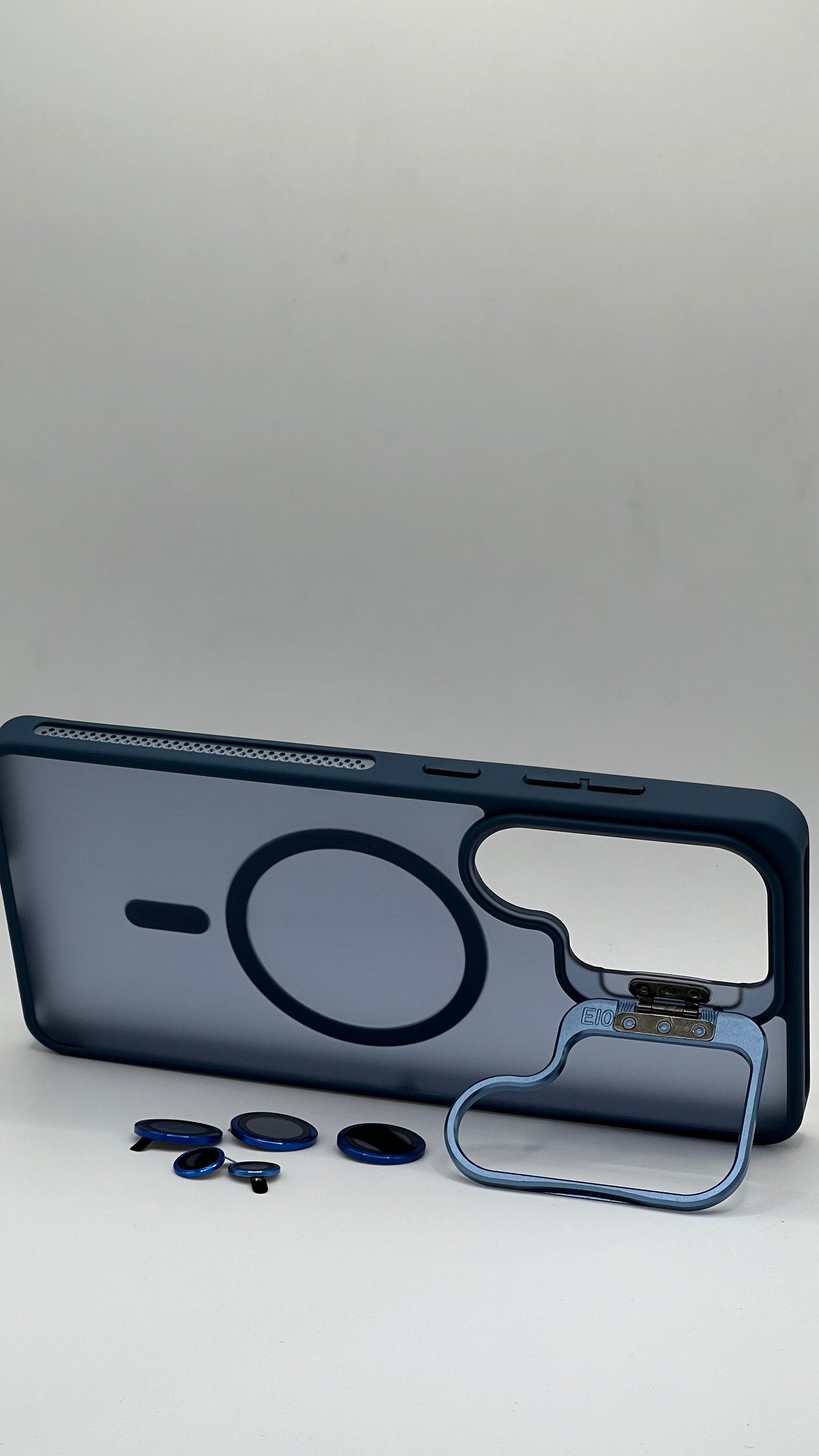 بوشيط مغناطيسي وحماية كاملة للكاميرا(SAMSUNG S25 ULTRA)