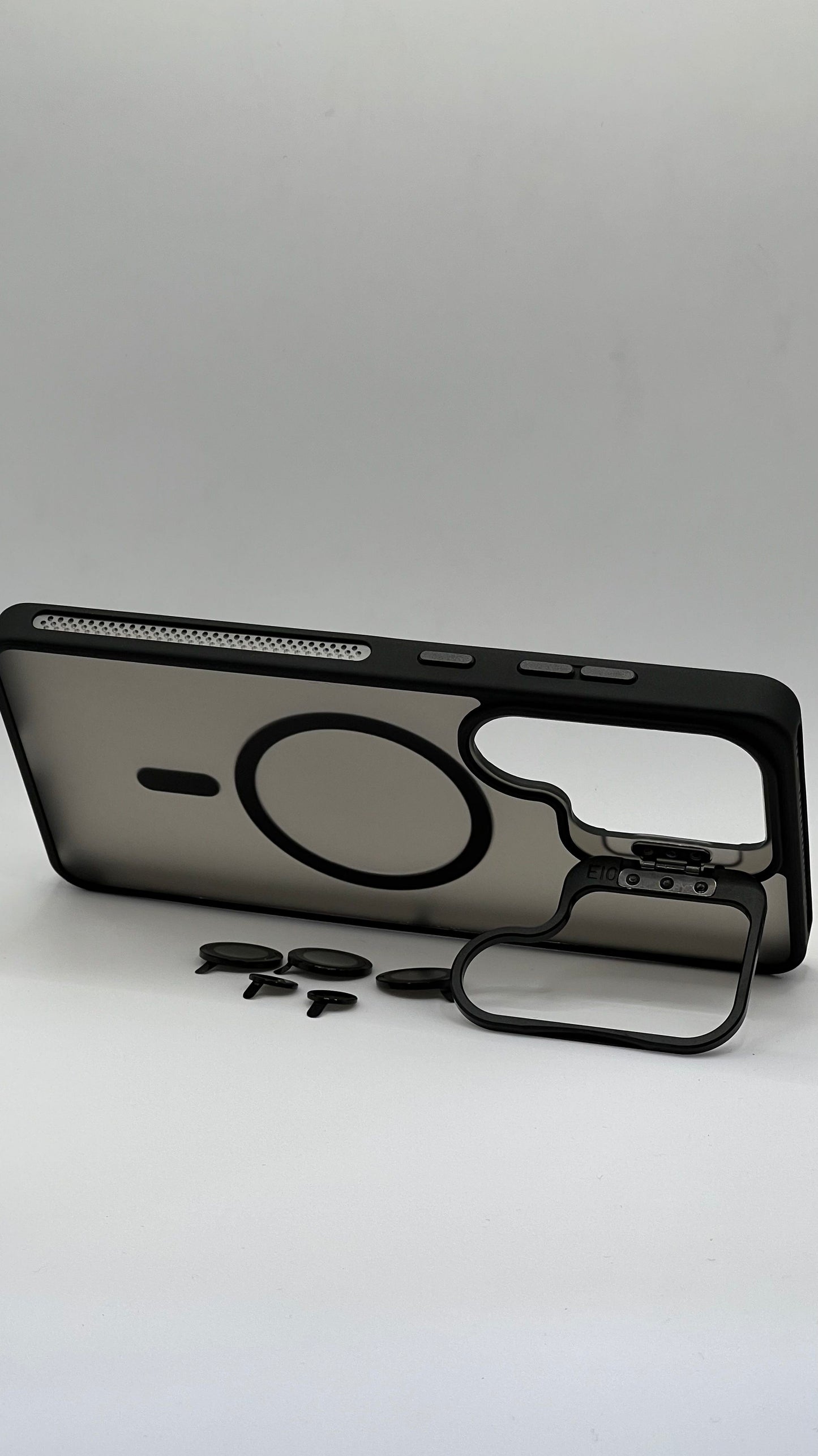 بوشيط مغناطيسي وحماية كاملة للكاميرا(SAMSUNG S25 ULTRA)