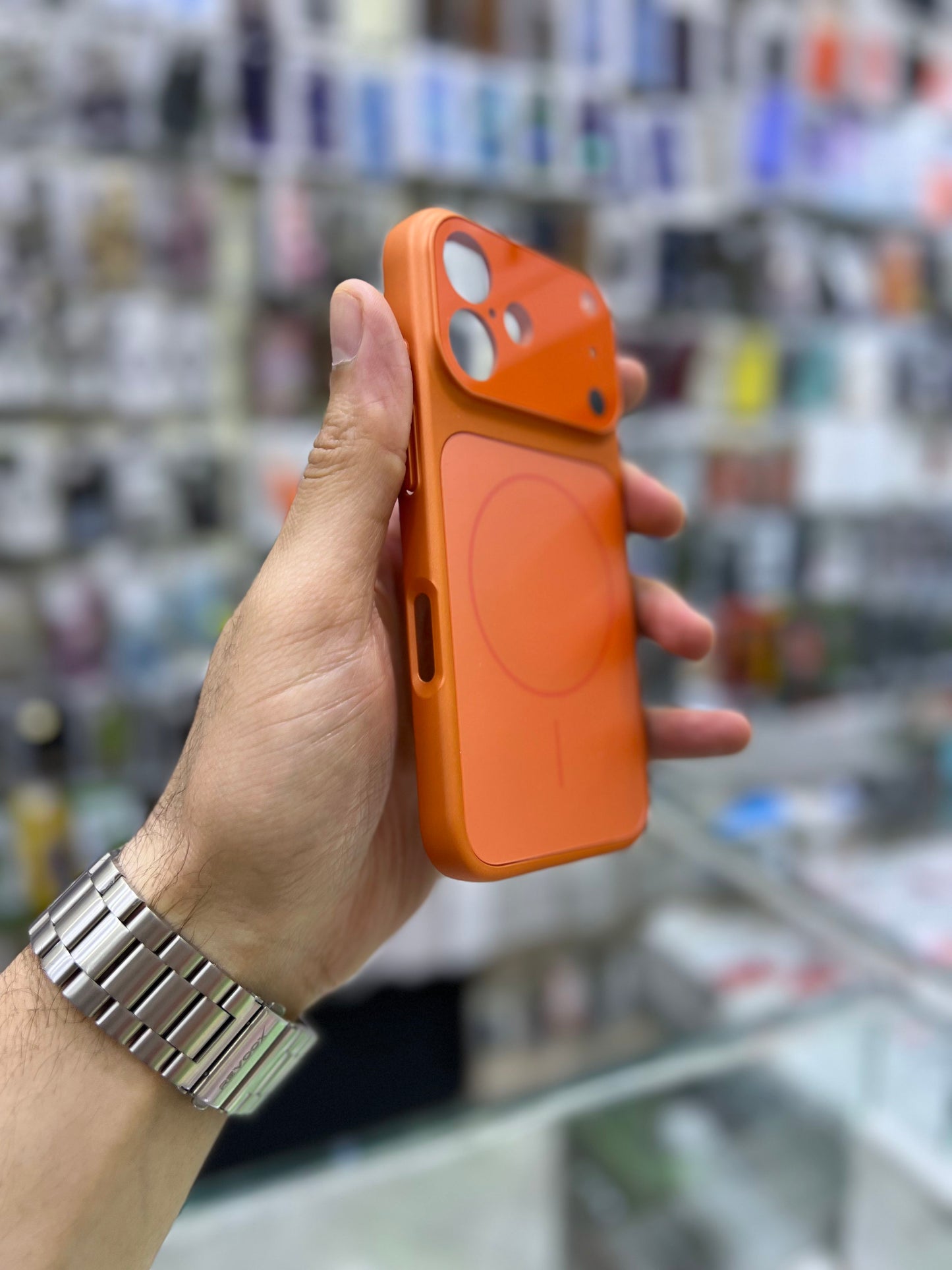 بوشيط بتصميم عصري وحماية متكاملة(IPHONE 16 NORMAL)