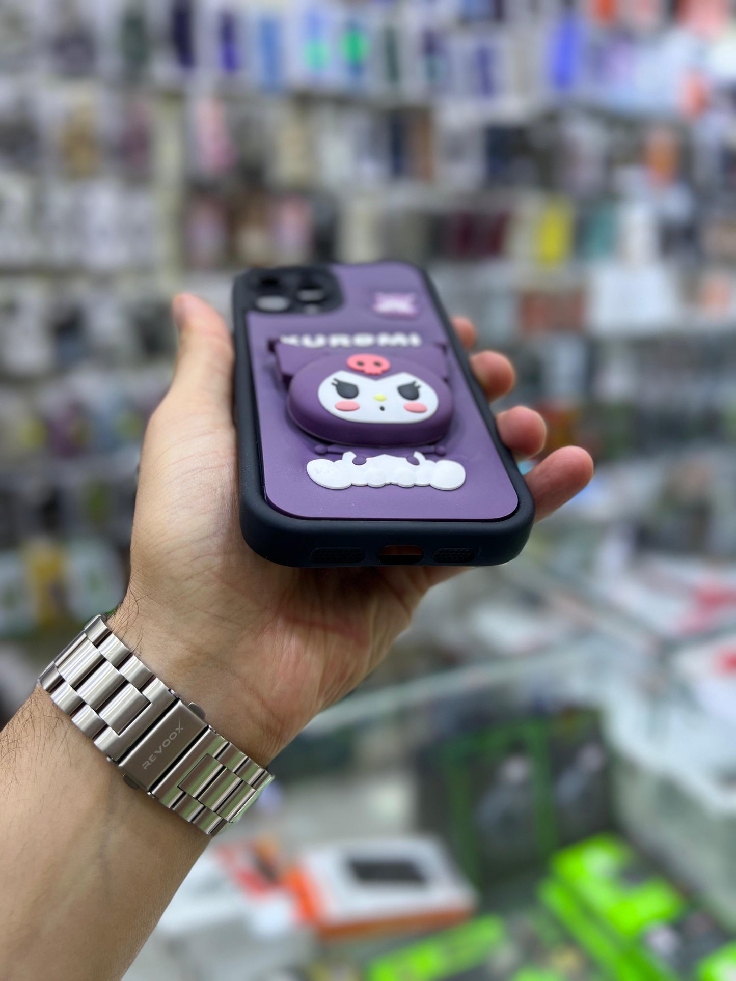 بوشيط سيليكون ثلاثي الأبعاد مع حامل مدمج  حماية وأناقة(IPHONE 12 PRO MAX)