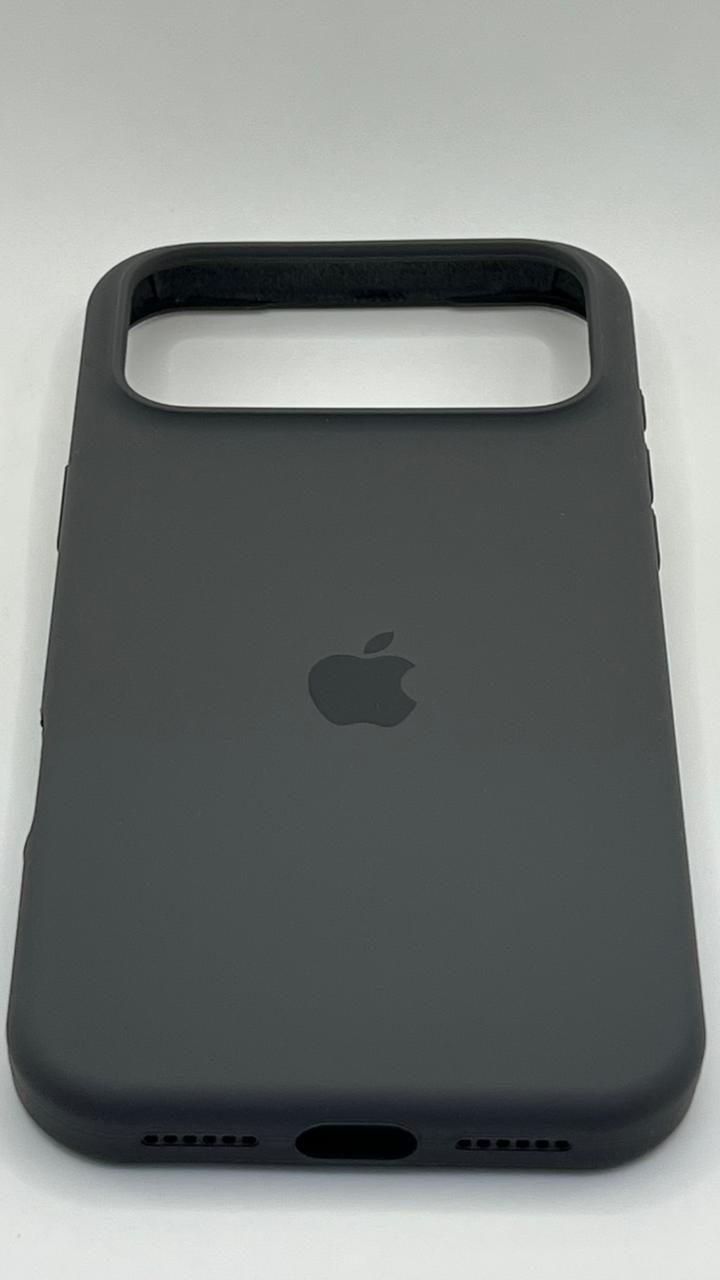 بوشيط سيليكون حماية أنيقة ولمسة ناعمة(IPHONE 17 PRO MAX)