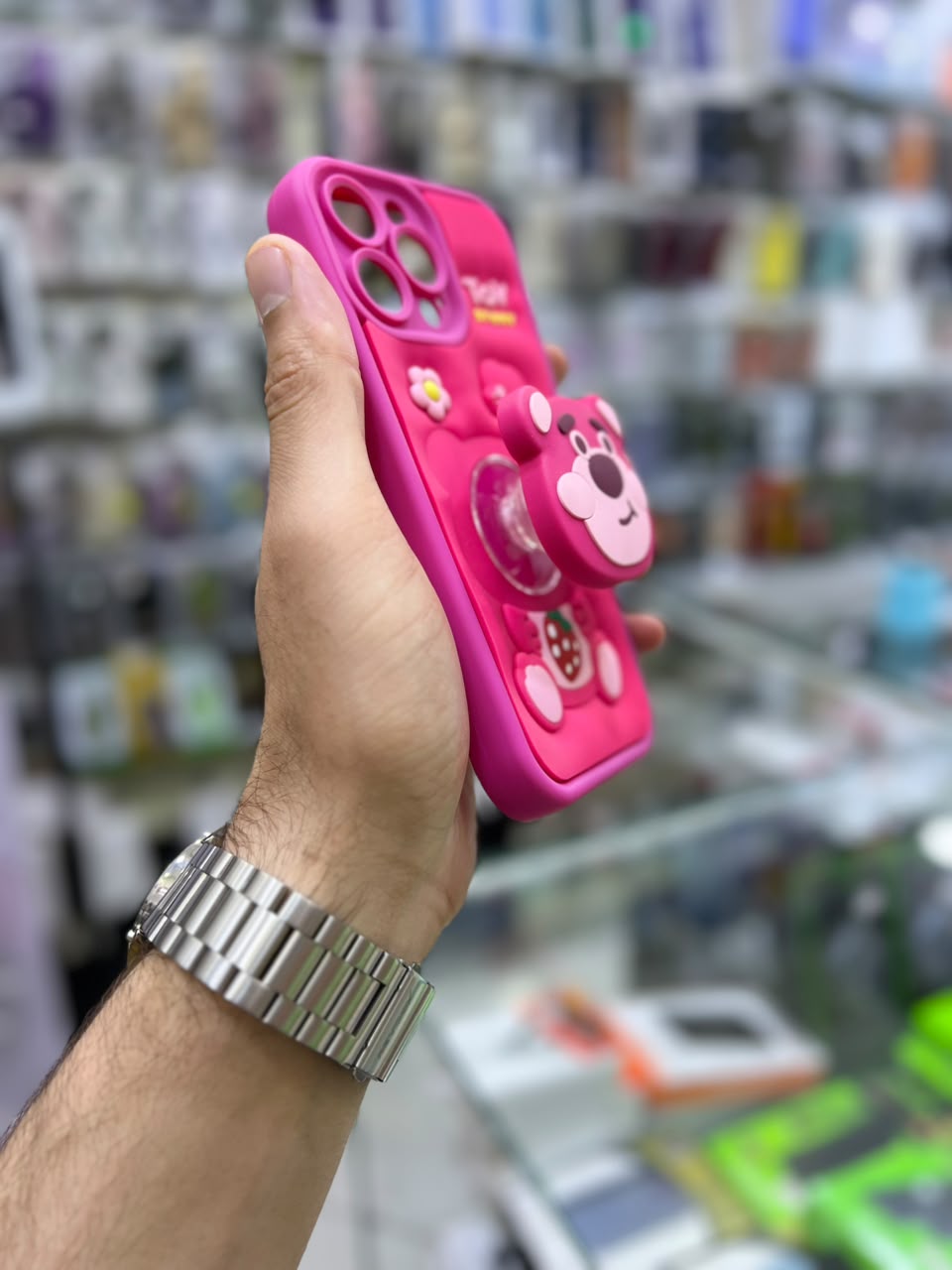 بوشيط سيليكون ثلاثي الأبعاد مع حامل مدمج  حماية وأناقة(IPHONE 14 PRO MAX)