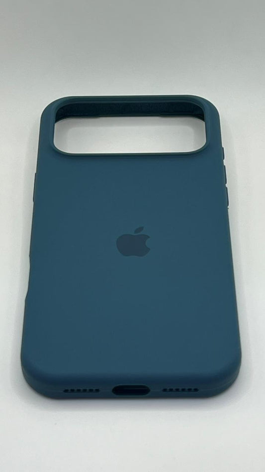 بوشيط سيليكون حماية أنيقة ولمسة ناعمة(IPHONE 17 PRO MAX)