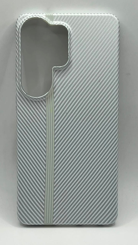 بوشيط كربون أنيق وخفيف الوزن حماية مثالية دون زيادة حجم الهاتف(SAMSUNG S26 ULTRA)