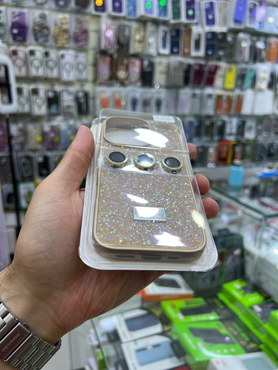 ✨ بوشيط آيفون فاخر لامع مع حماية عدسات الكاميرا تصميم أنيق ومميز ✨(IPHONE 16 PRO)