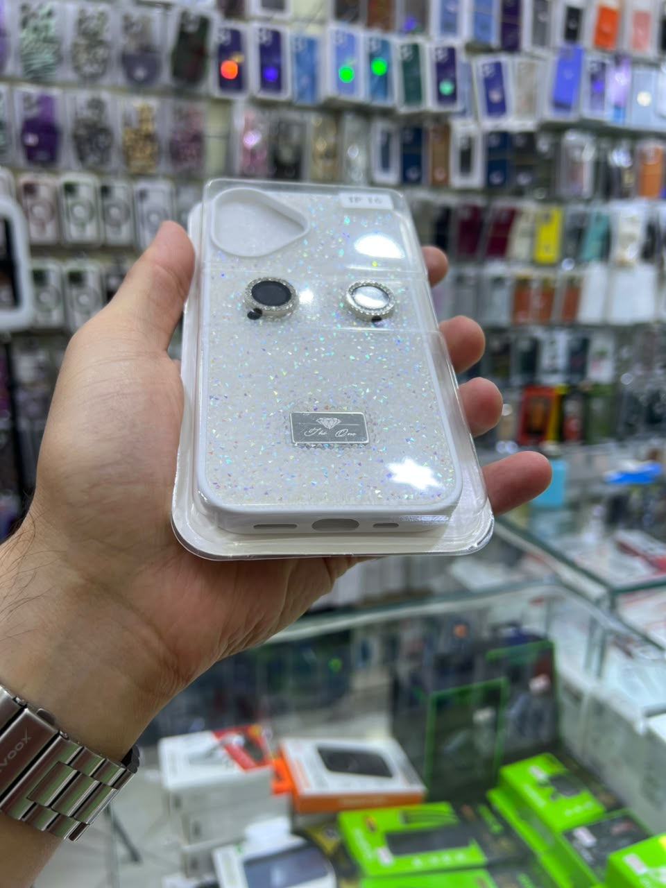 ✨ بوشيط آيفون فاخر لامع مع حماية عدسات الكاميرا تصميم أنيق ومميز ✨(IPHONE 16 NORMAL)