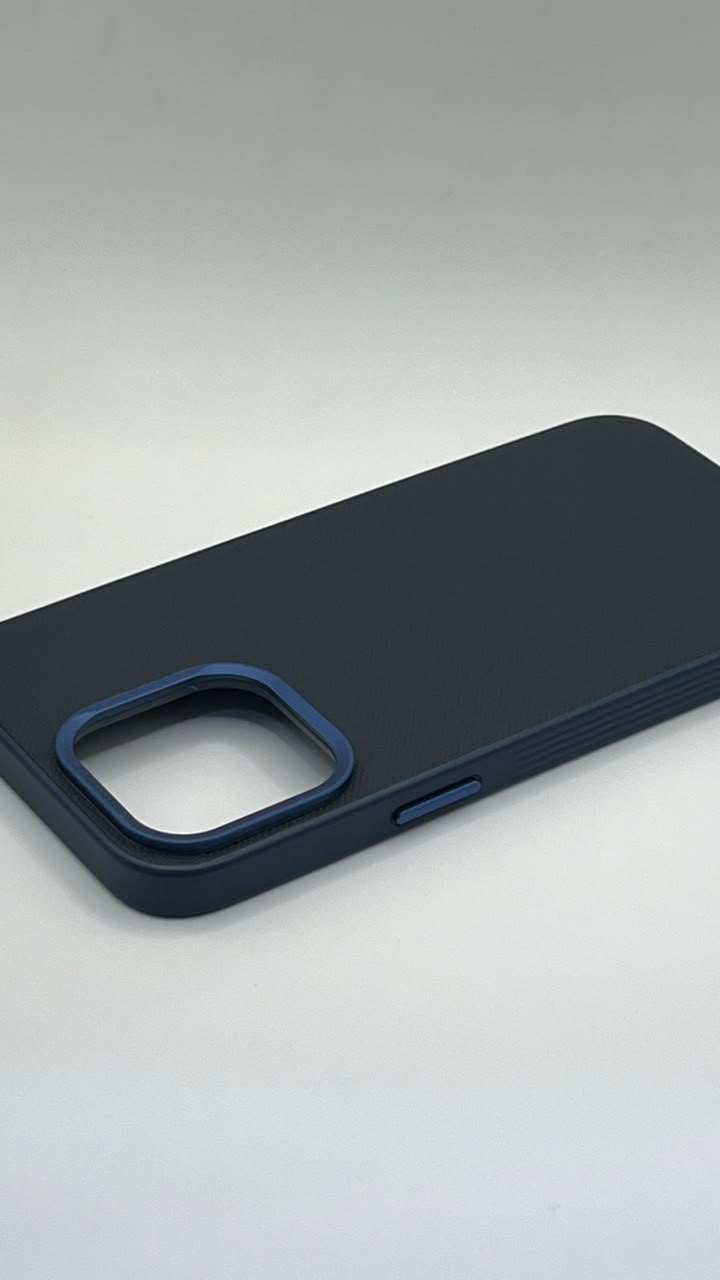 غطاء هاتف فاخر بلمسة جلد نباتي – أناقة وحماية في نفس الوقت(IPHONE 15 PRO MAX)