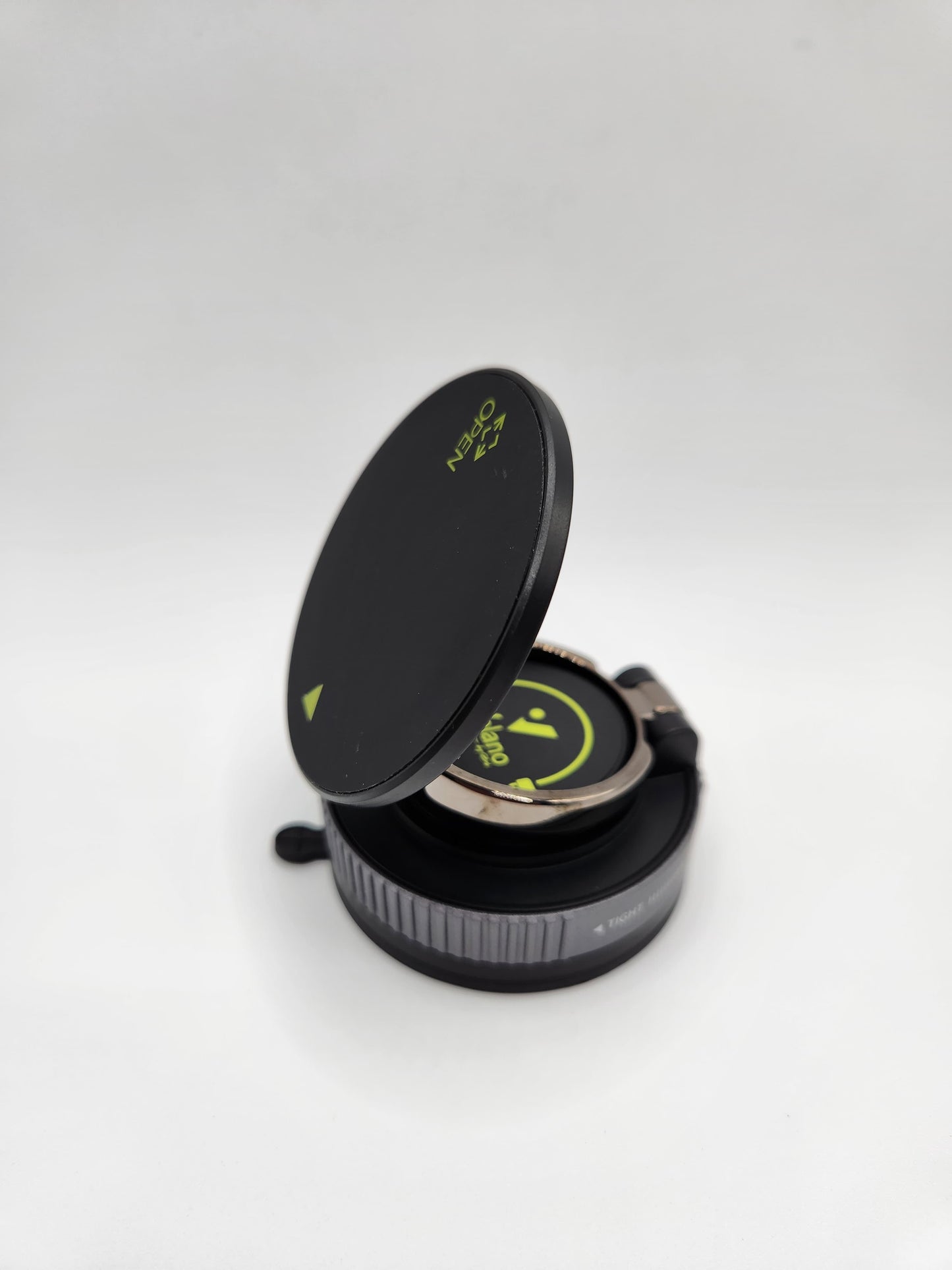 Support Voiture Magnétique Velano – Compatible MagSafe, Réutilisable sans Trace