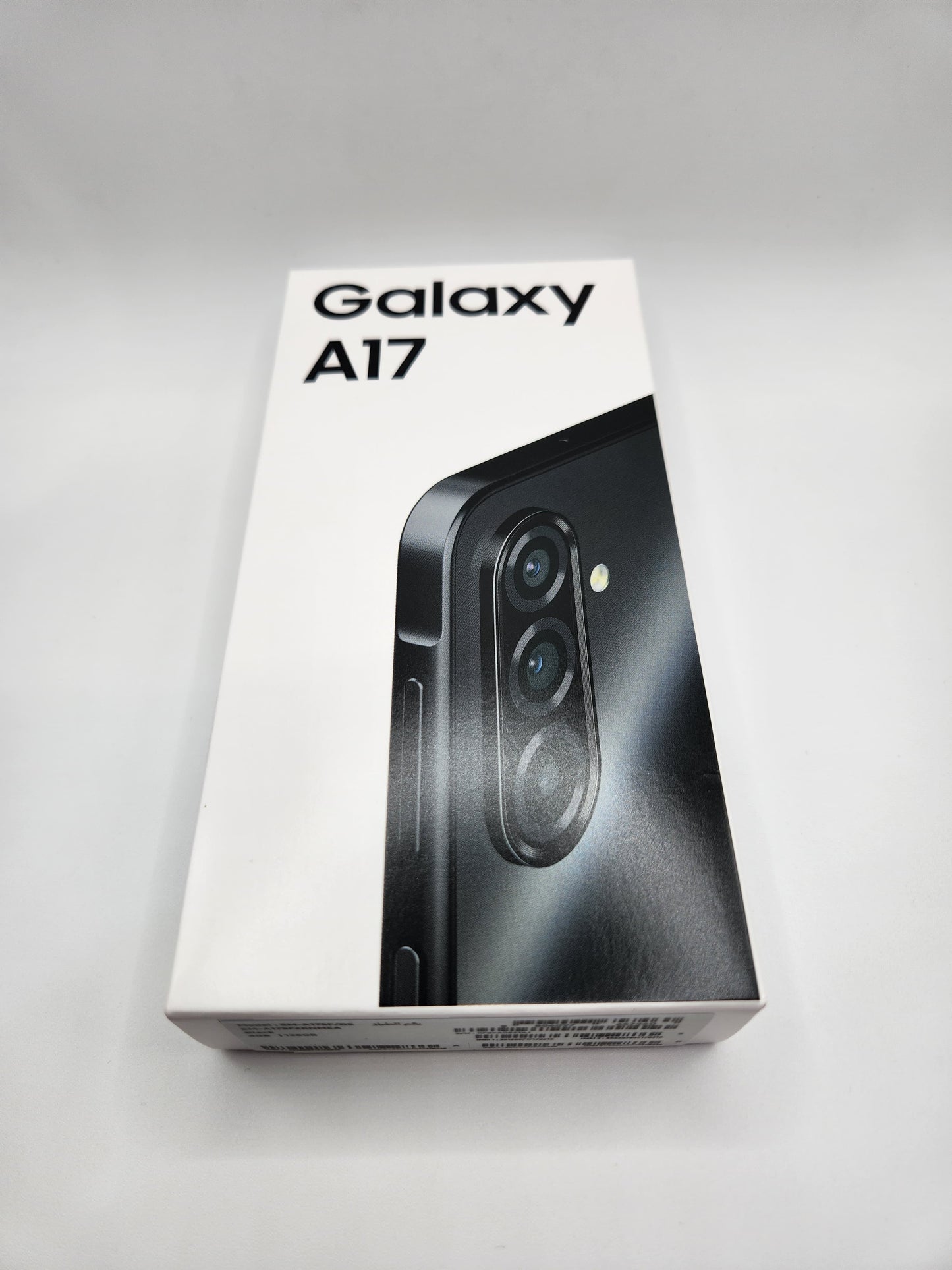 Samsung Galaxy A17 – Écran Super AMOLED 90Hz, 128Go + 4Go RAM, Batterie 5000mAh – Livraison Gratuite